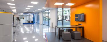 Feisteinbau eines Showrooms